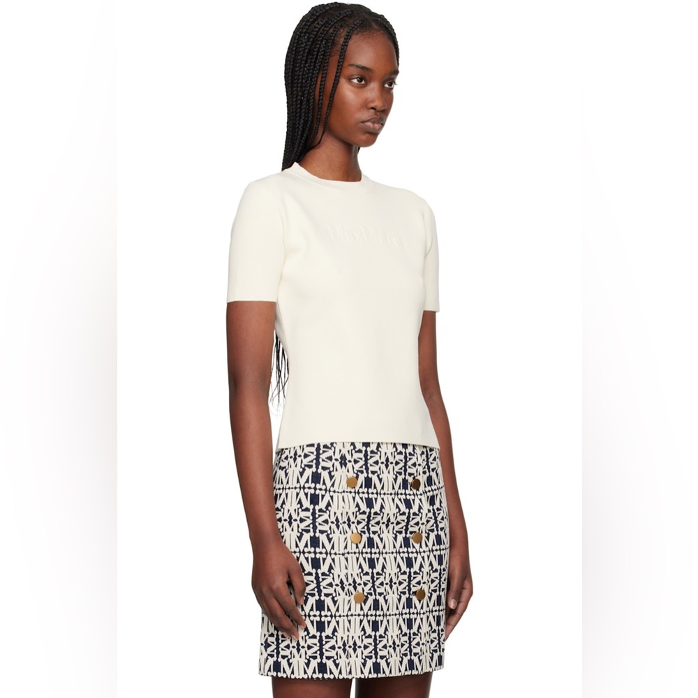 MaxMara NWOT Cream Short Sleeve Sweater size Medium made in Italy